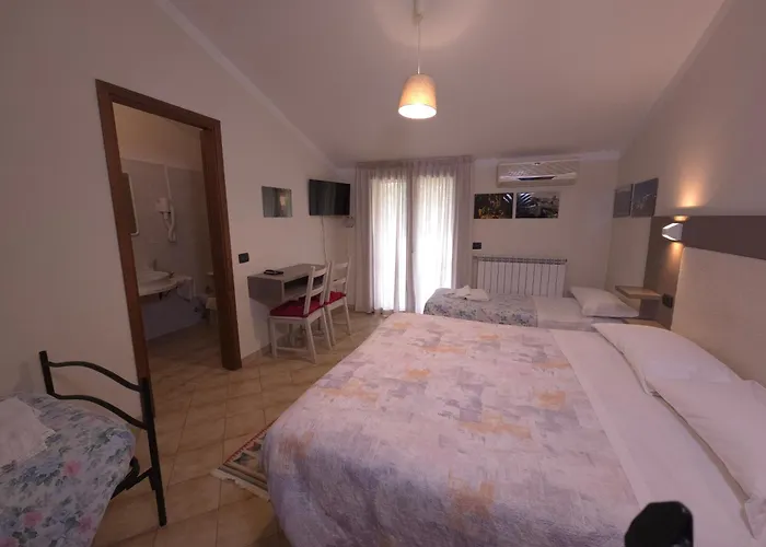 Hotel Albergo Lago Verde 3*