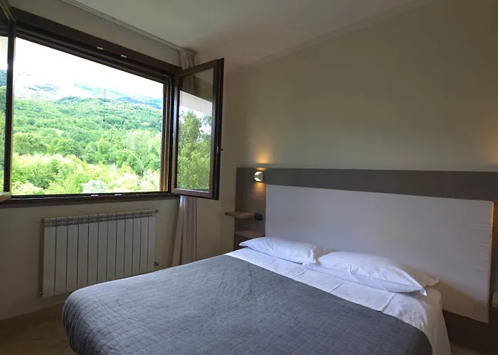 Ξενοδοχείο Albergo Lago Verde 3*